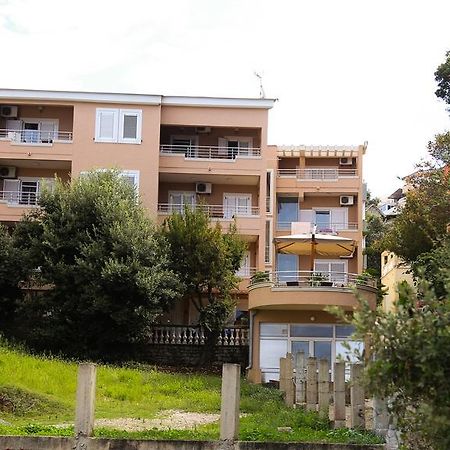 Apartments Misko 尤塔哈 外观 照片